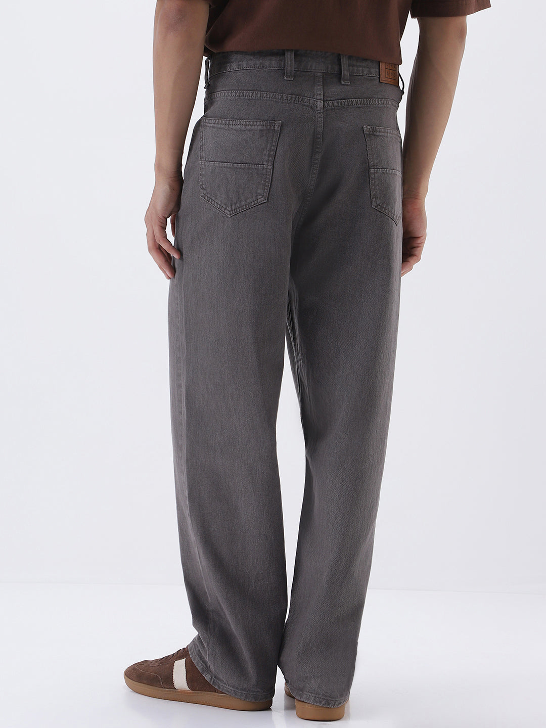 Men's Light Chocolate Loose Fit Washed Jeans Non-Stretchable
