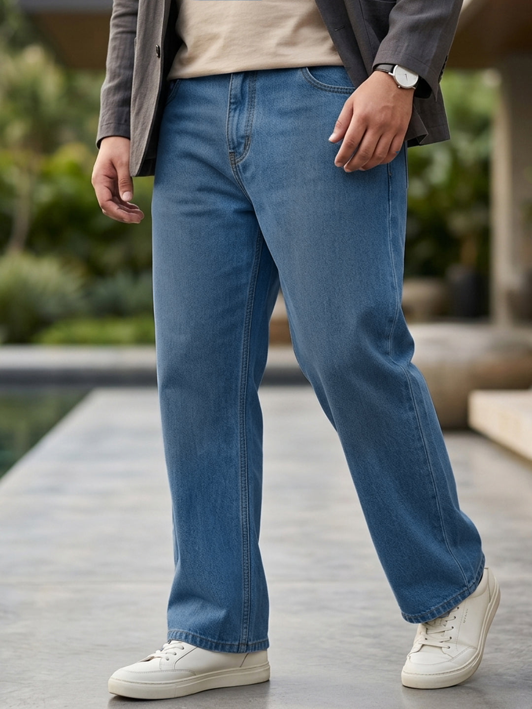 Plus Men's Light Blue Loose Fit Washed Jeans Non-Stretchable